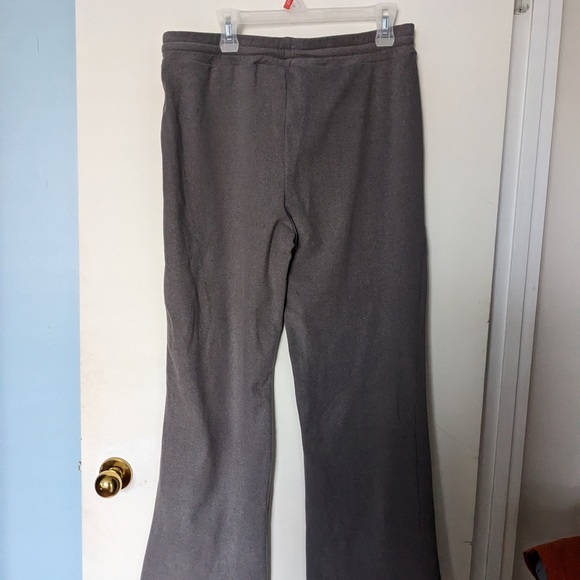 Grenier grey jogger’s size large - Picture 2 of 2
